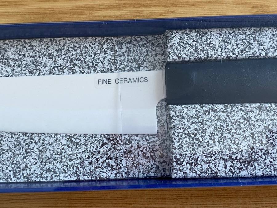 KYOCERA Utility Ceramic Knife LK-43, plastic/ceramic, blade length: 13 cm NEW ! Black Handle .