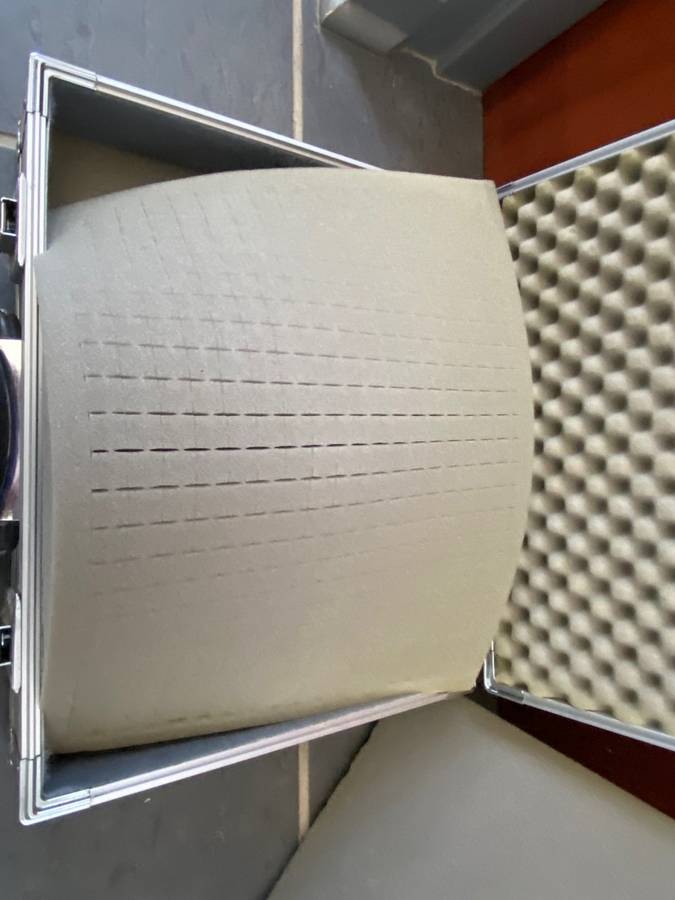 Aluminium Case, 40cmx31cmx14cm, briefcase, for Video or Photo Camera, from Germany, with brand on