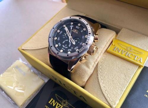 Retail: R8990.00 INVICTA SPEEDWAY CHRONOGRAPH 20309 NEW IN BOX