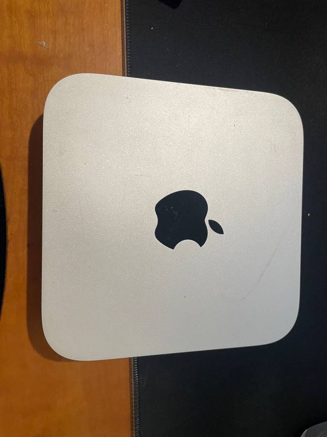 Mac Mini 2011 (Broken Connector)