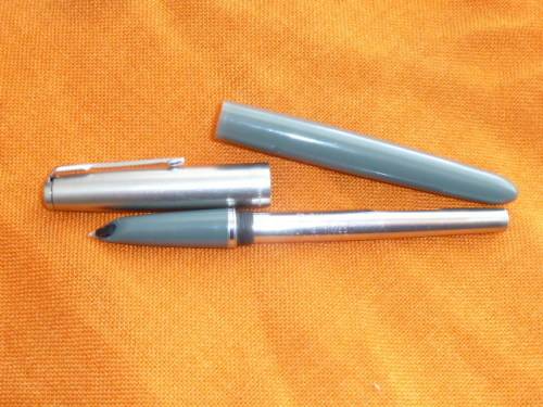 PARKER "51"  with 14K Gold Nib Good working Condition