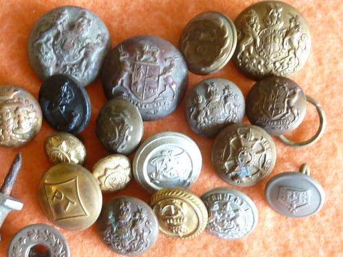 BOER WAR Buttons and others (Job-Lot)