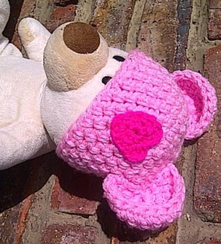 Crafty Stuff: Crochet Baby Teddy hat in Cerise with heart