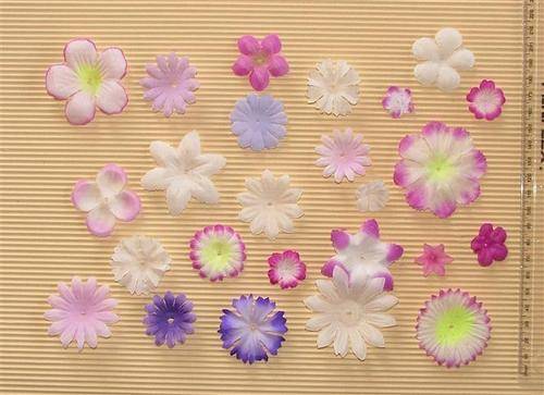 Crafty Stuff:  Fabric Flowers Lilac x25