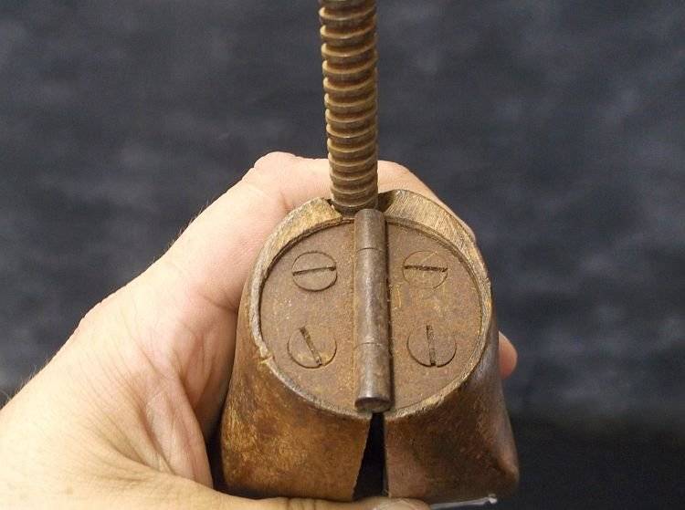 A VERY OLD SHOE STRETCHER