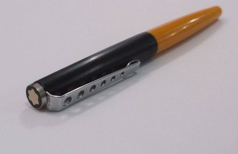 A TOTALLY COOL RARE VINTAGE 1970`S MONT BLANC "CARRERA"  FOUNTAIN PEN IN GREAT CONDITION !!! WOW !!!
