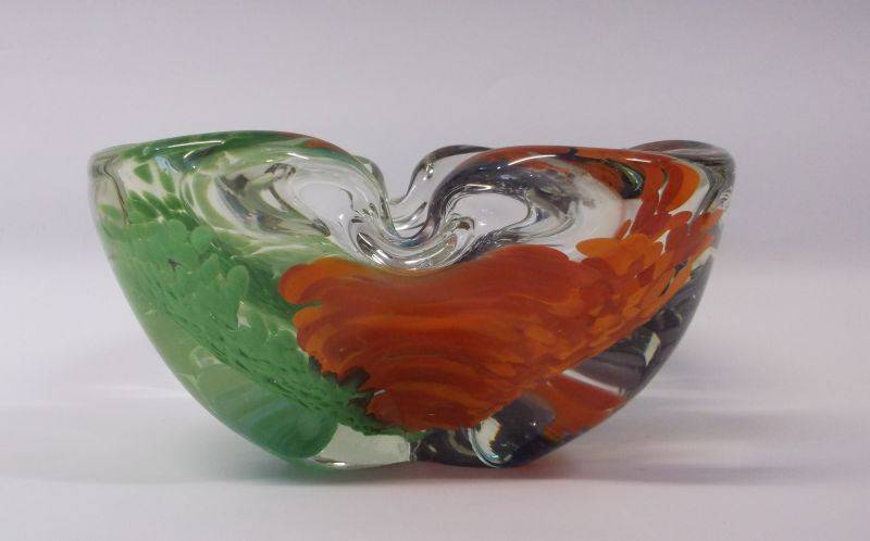 A MAGNIFICENT AND RARE VINTAGE SOLID GLASS MURANO ASHTRAY WITH AN ABUNDANCE OF COLORS ...WOW ...WOW
