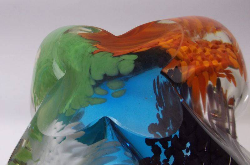A MAGNIFICENT AND RARE VINTAGE SOLID GLASS MURANO ASHTRAY WITH AN ABUNDANCE OF COLORS ...WOW ...WOW