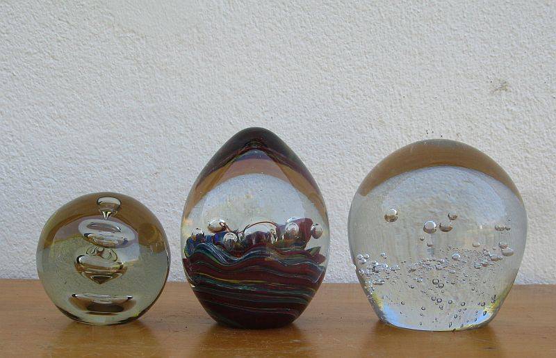 FANTASTIC !! A LOT OF 3 VINTAGE SOLID ART GLASS PAPERWEIGHTS ....ONE SIGNED....ALL AWESOME !!