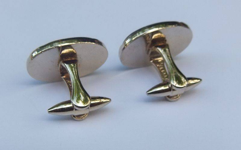 SALE !! LOW LOW R50 START - FREE COMBINING - VINTAGE CUFFLINKS - ONYX LOOK