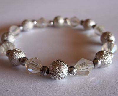 BEAD BRACELET