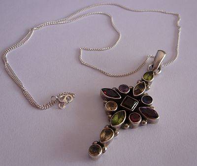 PERIDOTS , TOPAZ , GARNET , AMETHYST , SAPPHIRE ALL IN ONE STERLING SILVER PENDANT WITH FREE GIFT !!