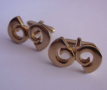 VINTAGE CUFFLINKS - THE NUMBER 69 - GOLD PLATED