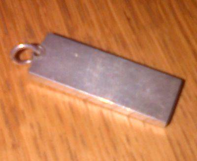 .925 silver pendant supplied by www.fine999.com