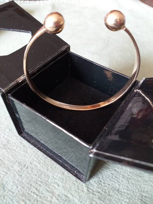 Vintage Solid 9ct Gold Torque Bracelet - (18.4g)