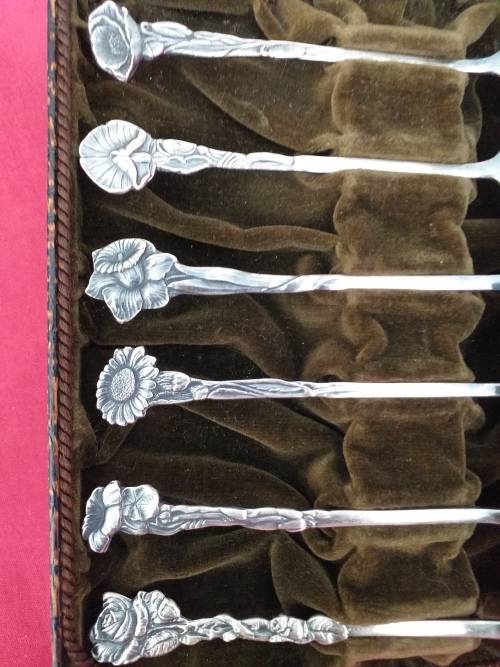 Vintage Set Of Boxed Silver?? Demitasse Spoons