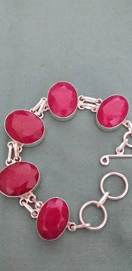 Ruby Quartz Gemstone Link Bracelet