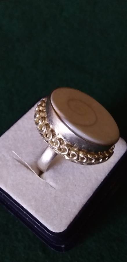 Genuine Operculeum Shell Ring
