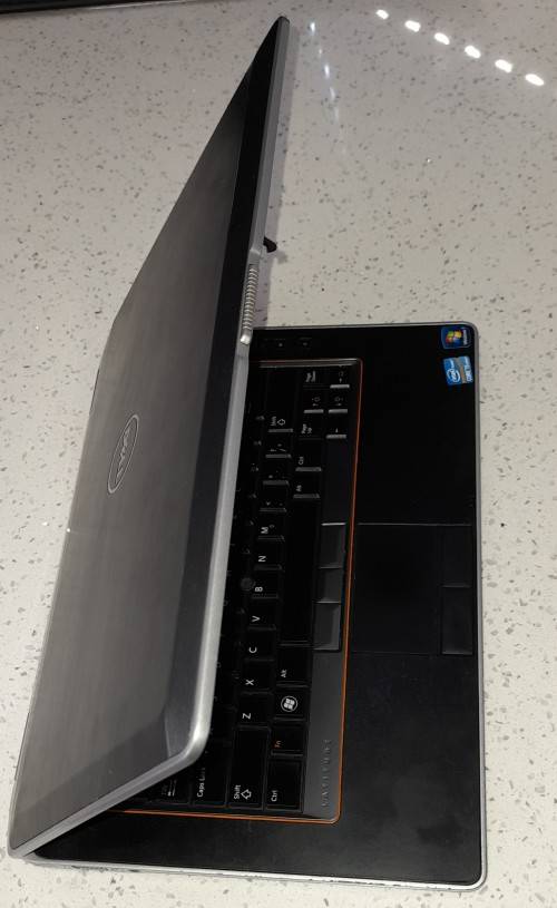 Dell Laptop  i5 2nd  Gen ** Grab a Bargain**