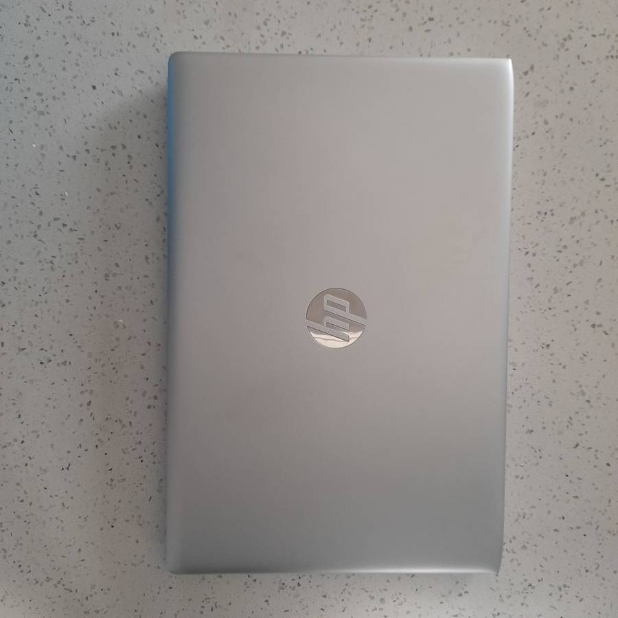 Unbeatable Deal! Quick Sale HP laptop intel Core i7, 8th Gen Windows 10 Pro, office 2021 and More