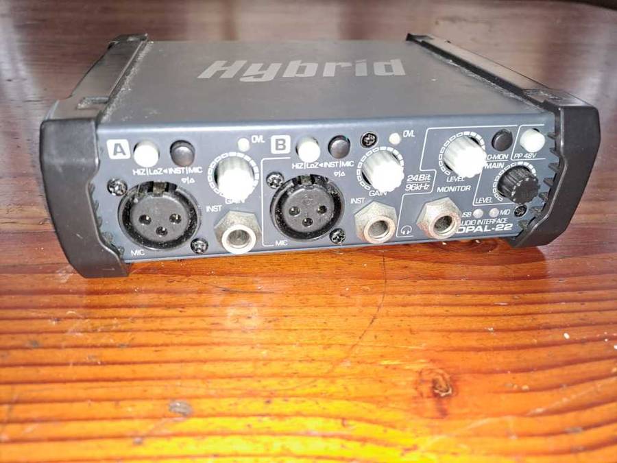 Hybrid OPAL 22 Audio Interface