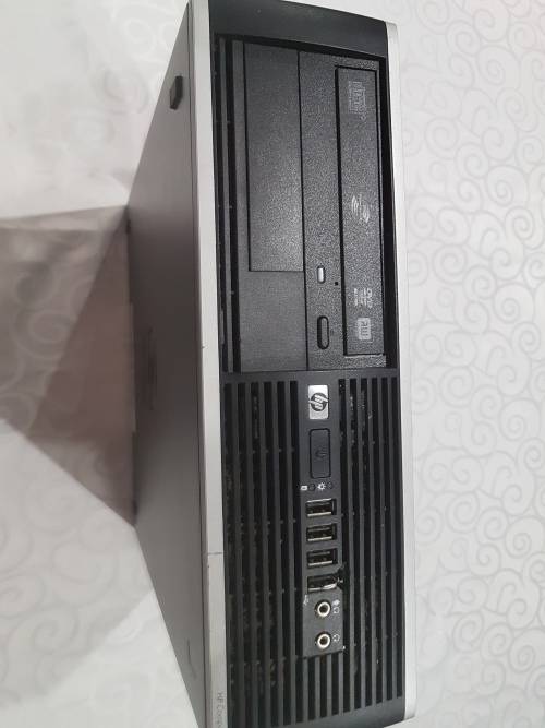 HP Compaq 8000 Elite Desktop Computer