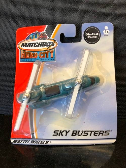 2002 Matchbox ~ Skybusters ~ Transport Helicopter ~ Mint on card