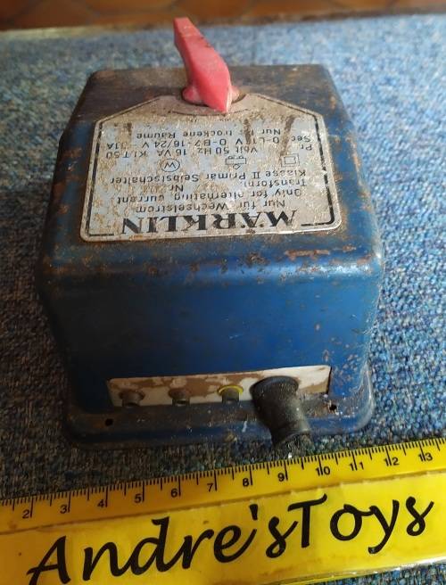 Model train ~ Marklin ~ HO ~ Transformer/Controller