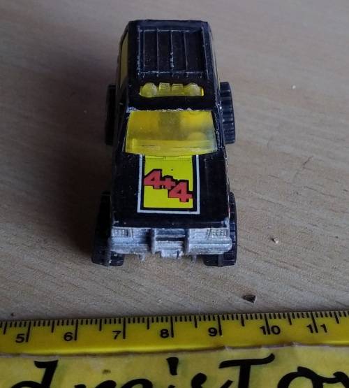 Hot Wheels ~ Blazer 4 X 4~ Loose ~ Made in malaysia