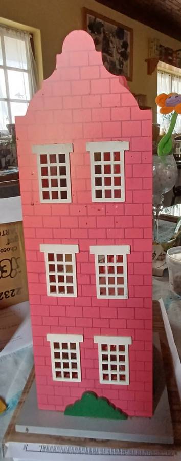 Woolworth's wooden apartment ~ Hand Made