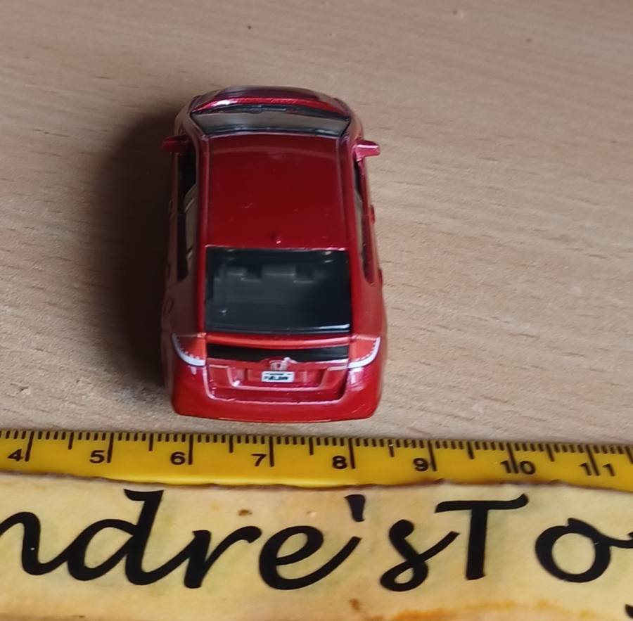 Matchbox ~ Honda Insight 2010 ~ Loose