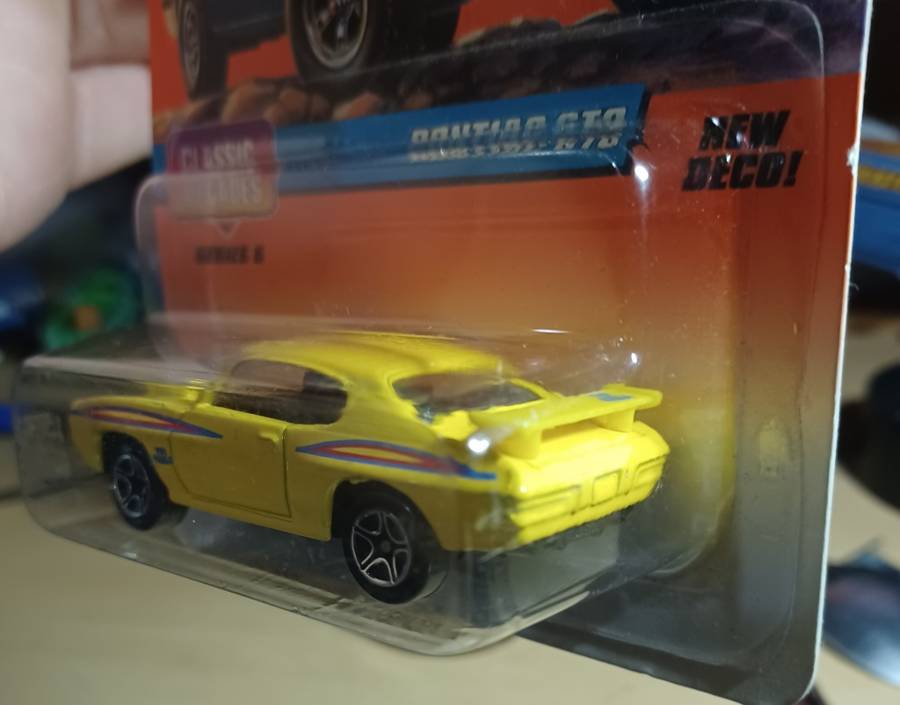 1997 Matchbox ~ Long Card` ~ #38 Pontiac GTO
