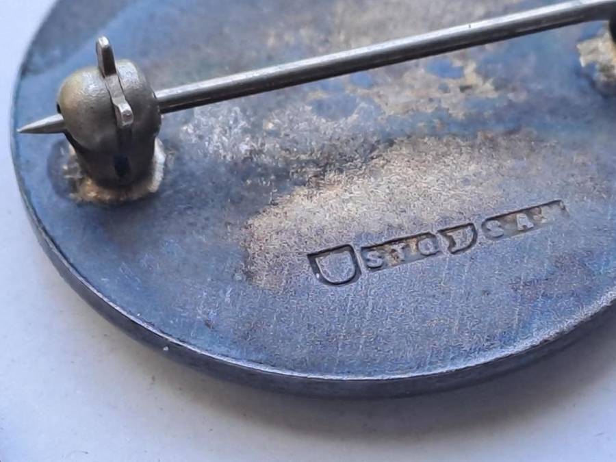 S.A R. Railway 5-Year Safety badge (sterling silver hallmarking) + 9 x SA Road Safety pin badges