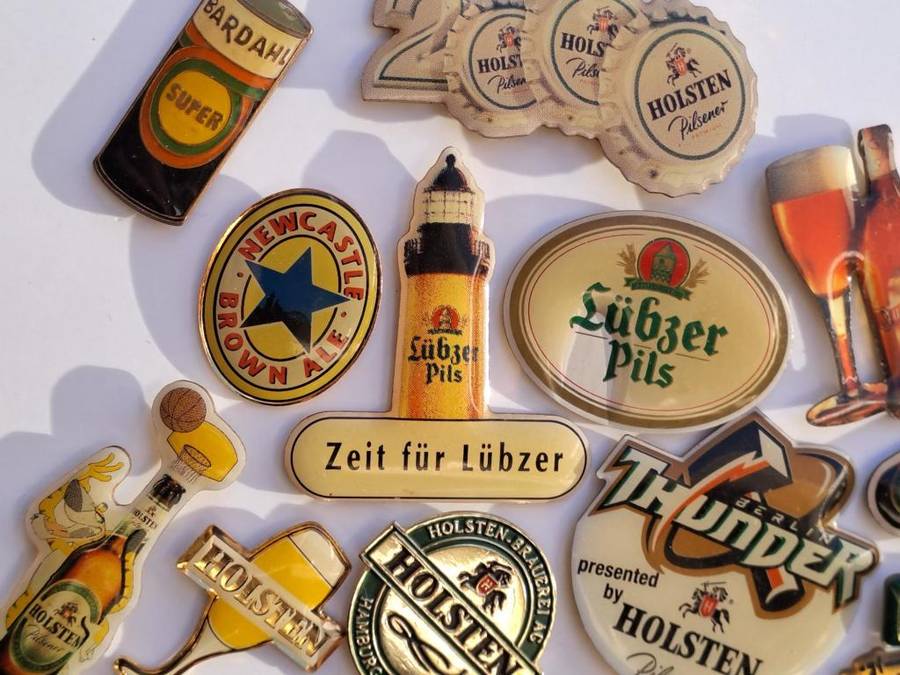 Beer pin badges German and other European beers plus 2 x Castle Lager pin badges