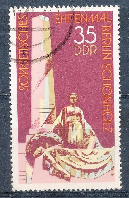 GERMANY DDR  - 1977 Soviet Monument in Berlin - FINE   USED