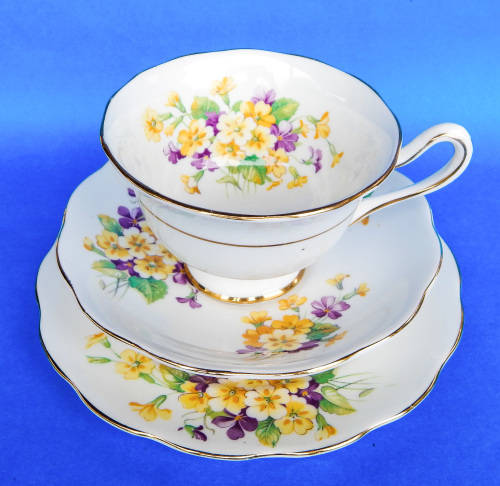 Royal Albert  " Primulas "  Trio - Avon Shape - Made In England