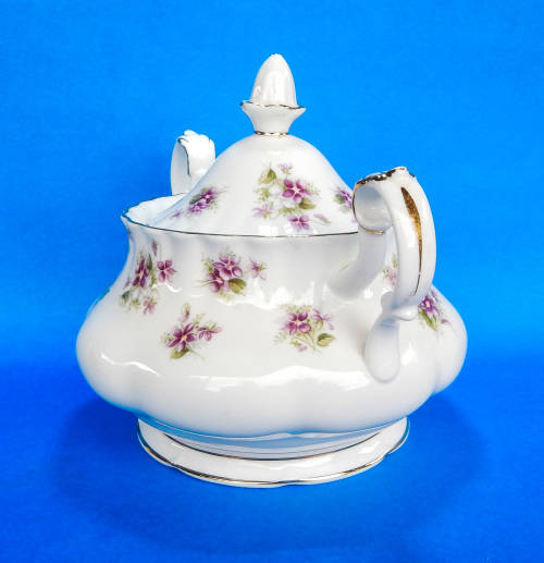 Royal Albert " Sweet Violets " Two Handled Lidded Sugar Bowl - Made In England