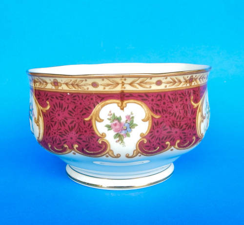 Royal Albert " Lady Hamilton " Sugar Bowl - Made In England