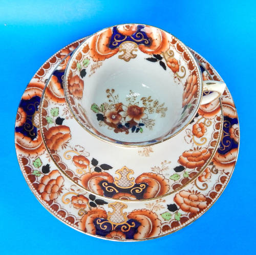 Royal Albert Crown China " Gladiola " Trio - 1927-1935 - Made In England