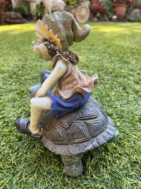 VINTAGE PIXIE RESIN PAINTED FIGURINE