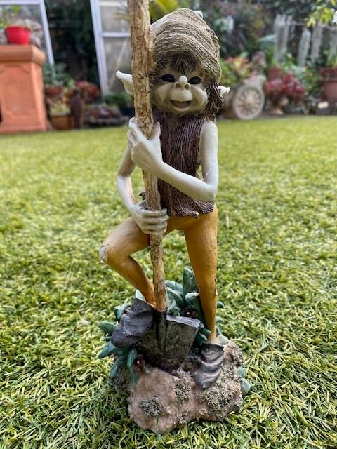 VINTAGE PIXIE RESIN PAINTED FIGURINE