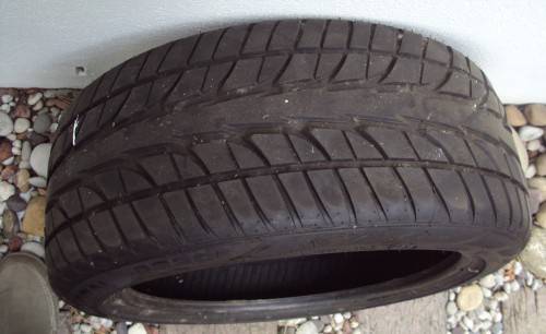 Car Tyre - Made by Dayton (Bridgestone)