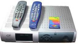 Dual view decoder with 2 remotes.