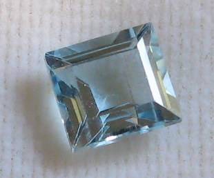 Beuatiful 1.20ct Princess cat TOPAZ , 6X6 mm