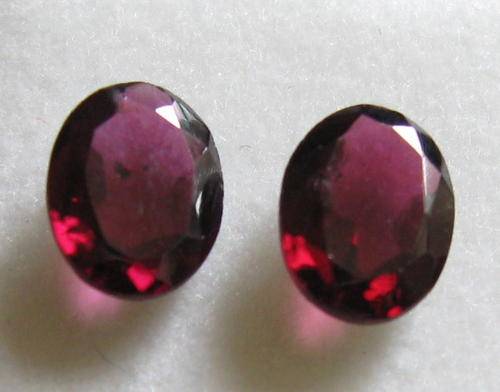 Fine 1.60ct each Red Garnets Oval cut 8x6mm each