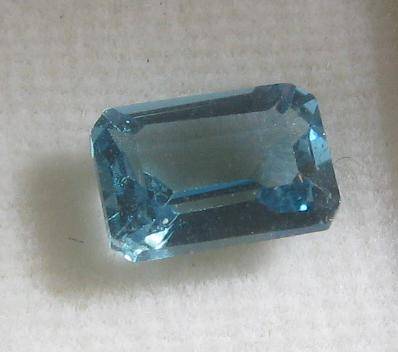 1.20ct Emerald cut London Blue Topaz 4x6mm