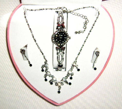 Diva Simulated Diamante Ladies Set