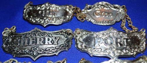 9 x Metal Liquor Labels for your Pub