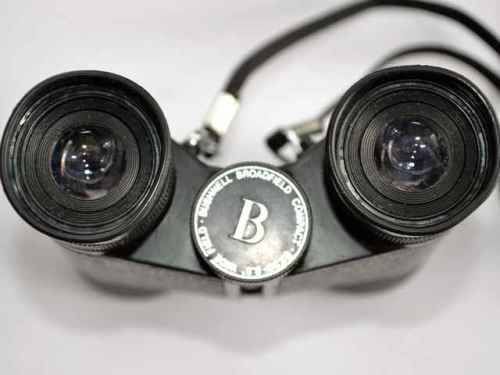 Bushnell Broad Field  8 x 30mm Binoculars with Bag