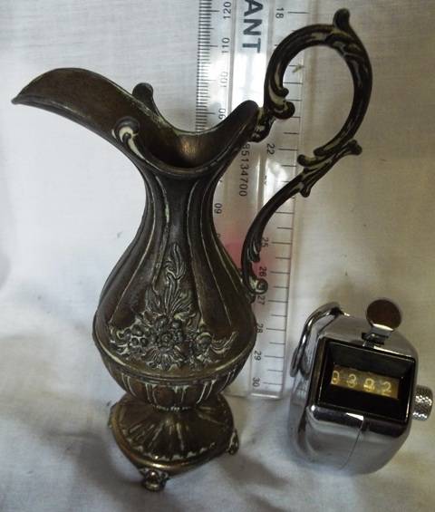 VINTAGE MINIATURE BRASS JUG ORNAMENT